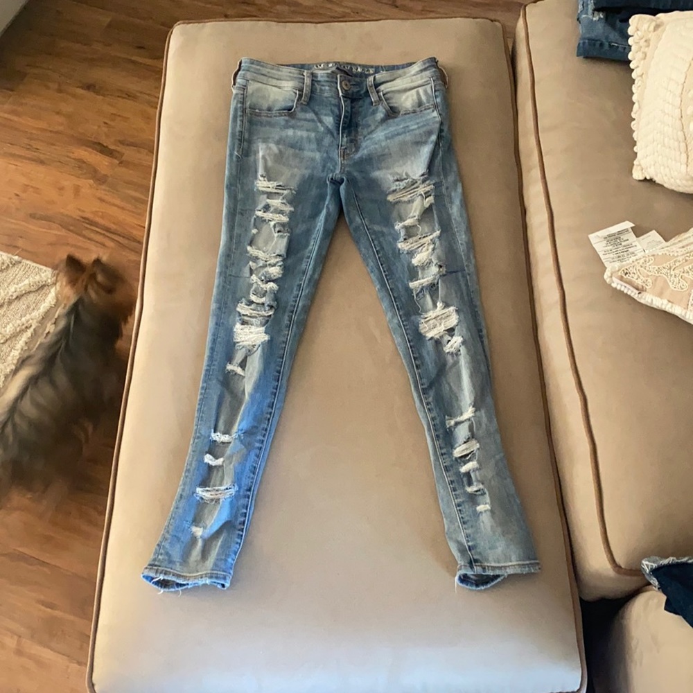 american eagle ripped jeans